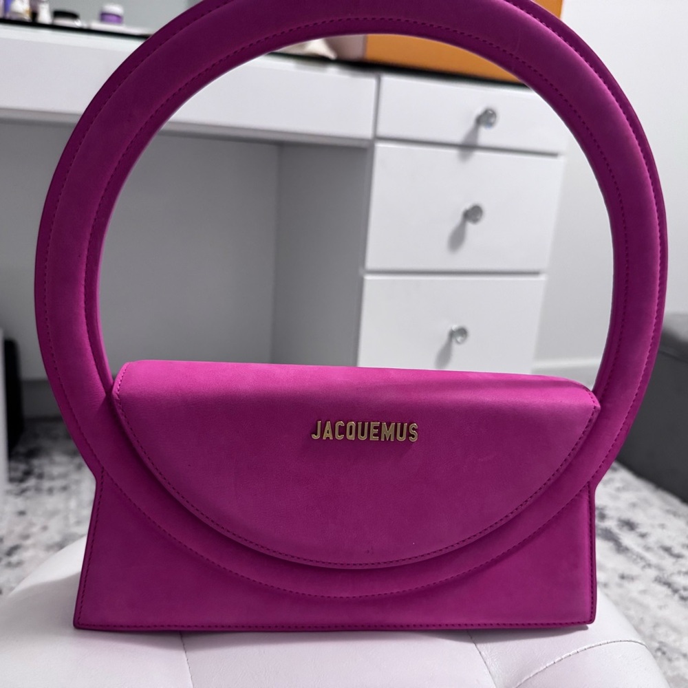 Good condition with box and dust bag